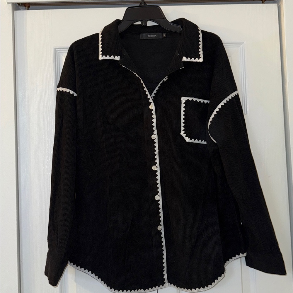 Black Cordoroy Button-Up Shirt/Jacket with White Trim NEW sz M